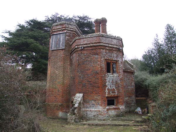 Roydon Hall 07